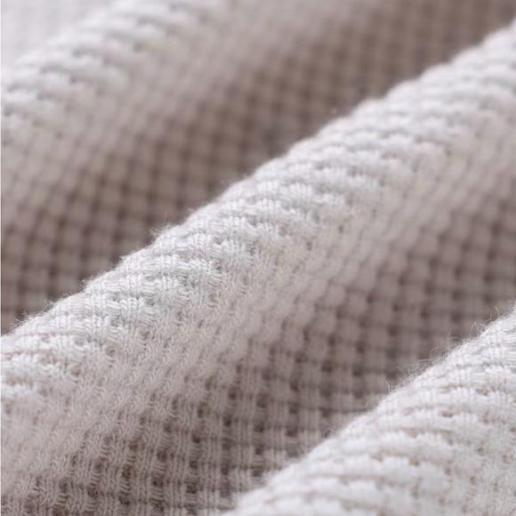 Comfrt unisex waffle top size medium oversized - Picture 4 of 4